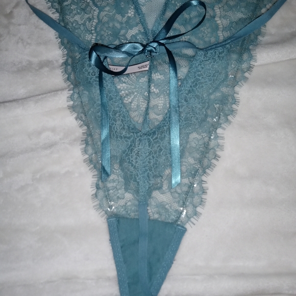 Lace babydoll - Picture 8 of 11